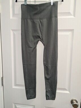 DBCP Women’s Gray High Waist Leggings Textured Waistband Stretch Pull On Pants